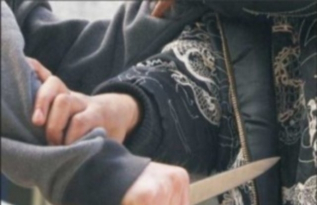 Patronul unei agenţii de voiaj a fost bătut măr pe o stradă din centrul oraşului