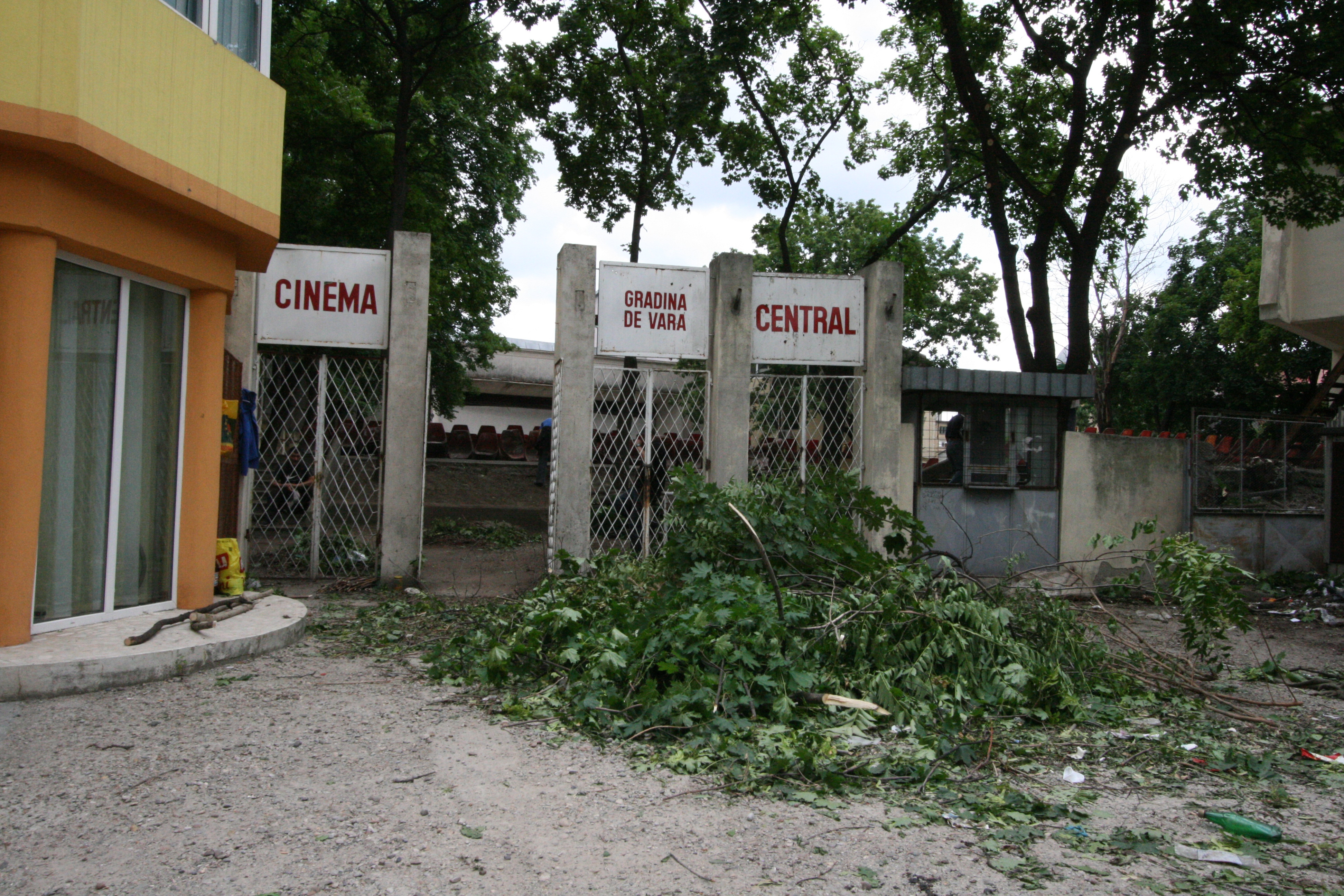 PRIMĂRIA preia CINEMATOGRAFELE din Galaţi