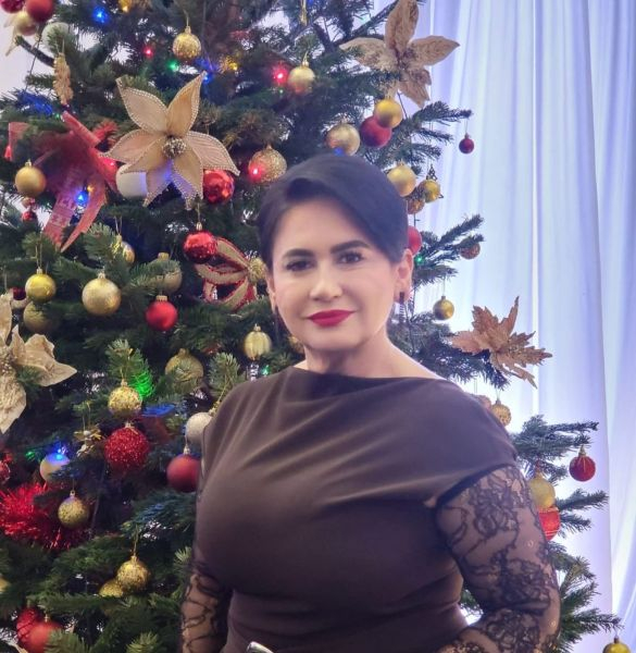 Deputat Viorica Sandu vă urează: La mulți ani!