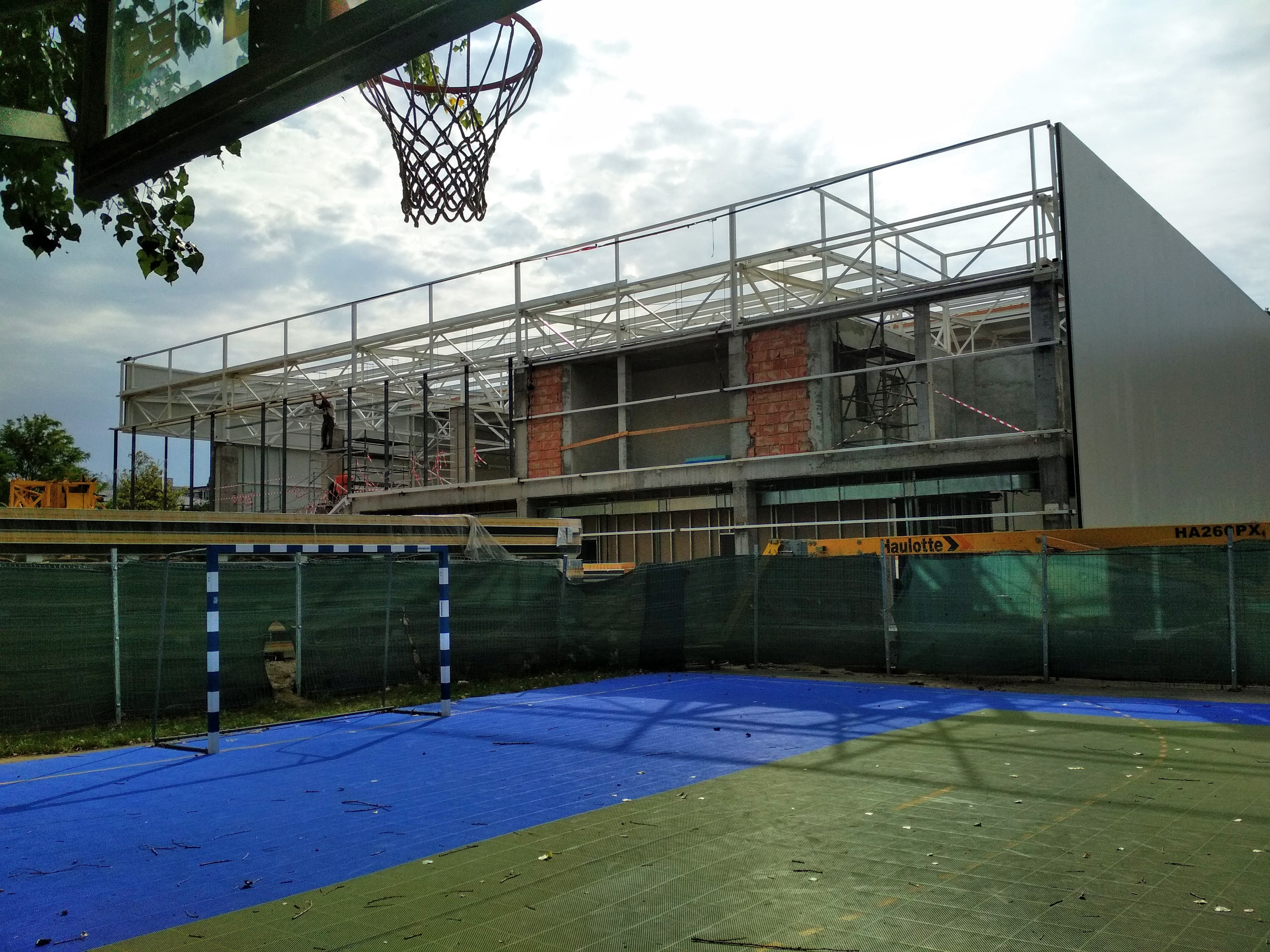 Cum se lucrează la sala de sport de la Şcoala Nr. 29