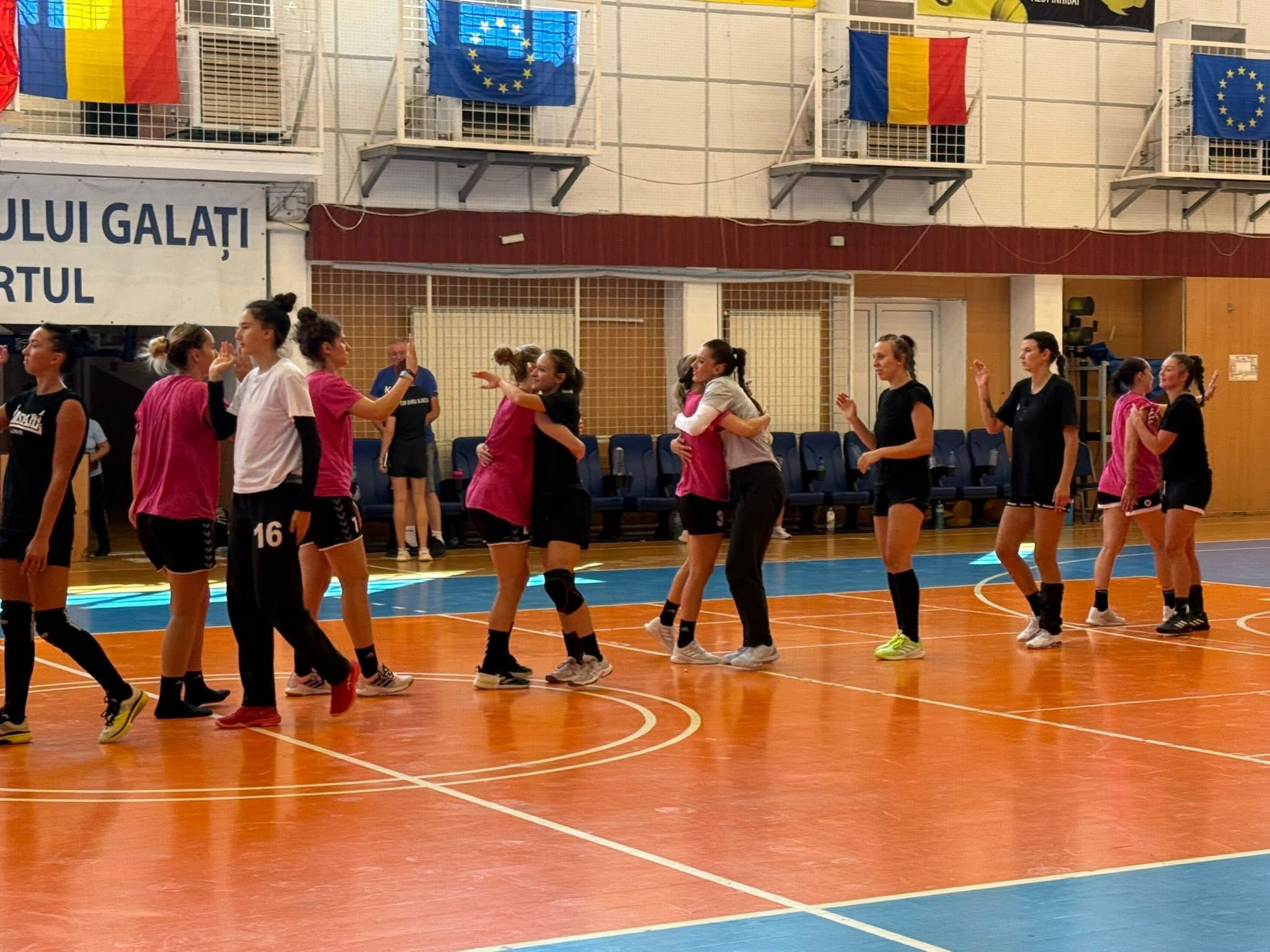 PREGĂTIRI. Handbalistele CSM se țin de program