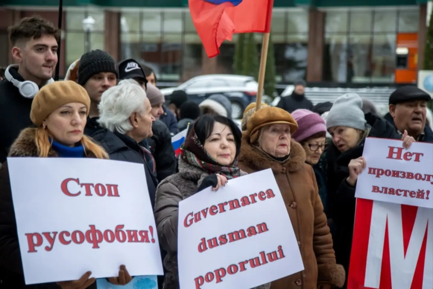 Rețea rusească de propagandă, activată înaintea alegerilor din Moldova