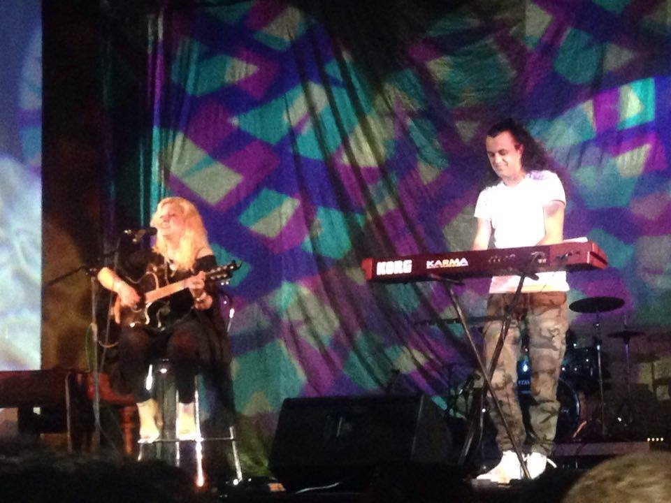 Folk la Teatrul Muzical: Muzică bună, public pe măsură