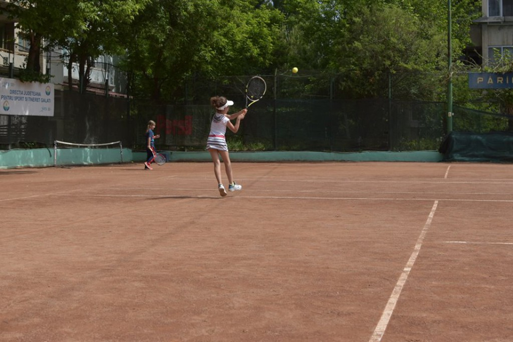 ”Cupa municipiului Galați” la tenis de câmp. Din sportul gălățean