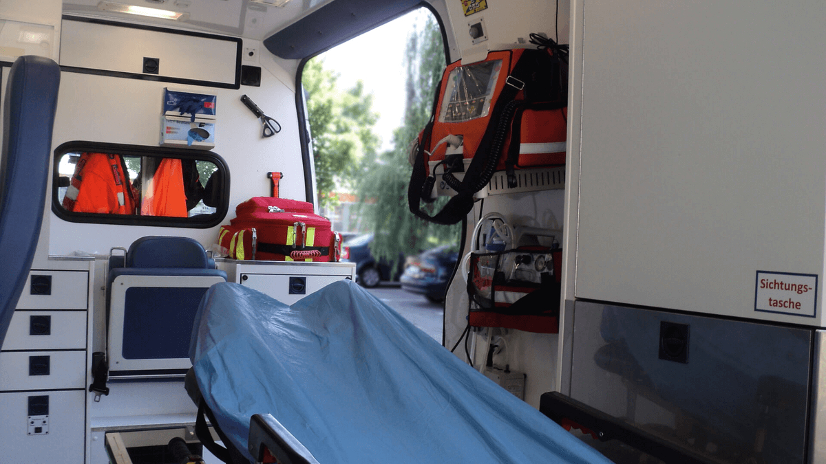 Femeie decedată în stradă din cauza frigului