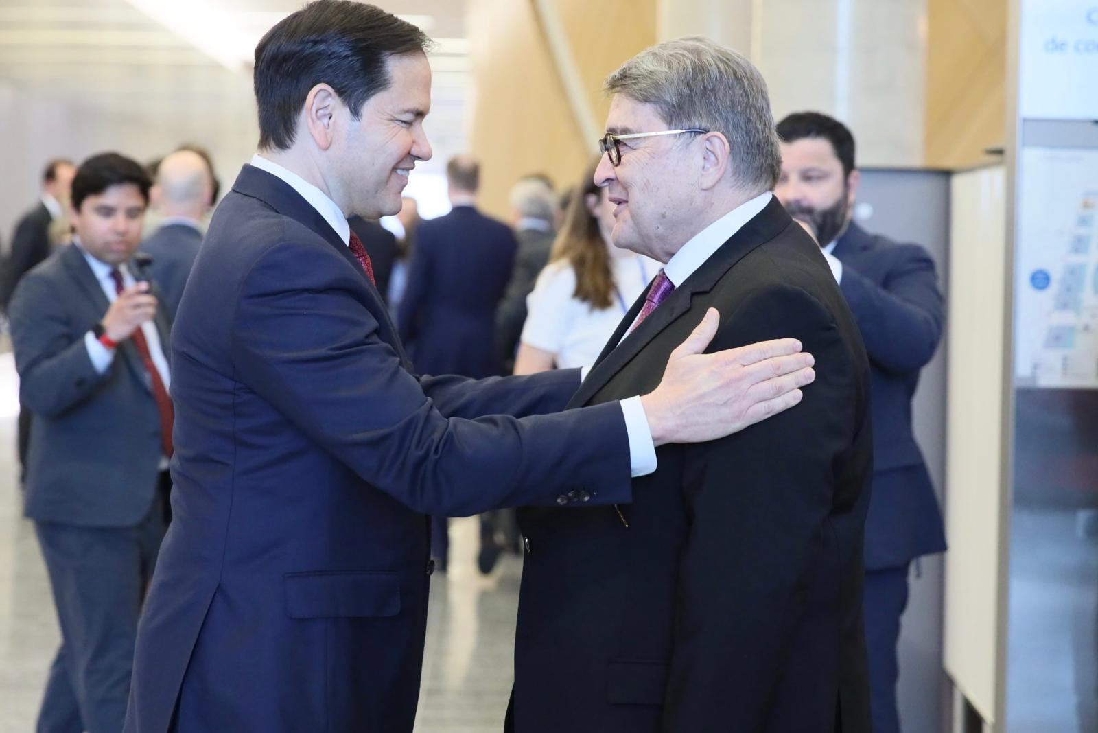 Hurezeanu, „schimb de opinii” cu Marco Rubio