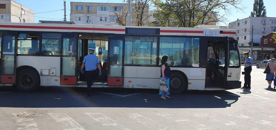 Peste 200 de amenzi, aplicate în lupta împotriva COVID-19. Controale în pieţe, magazine şi pe terase.