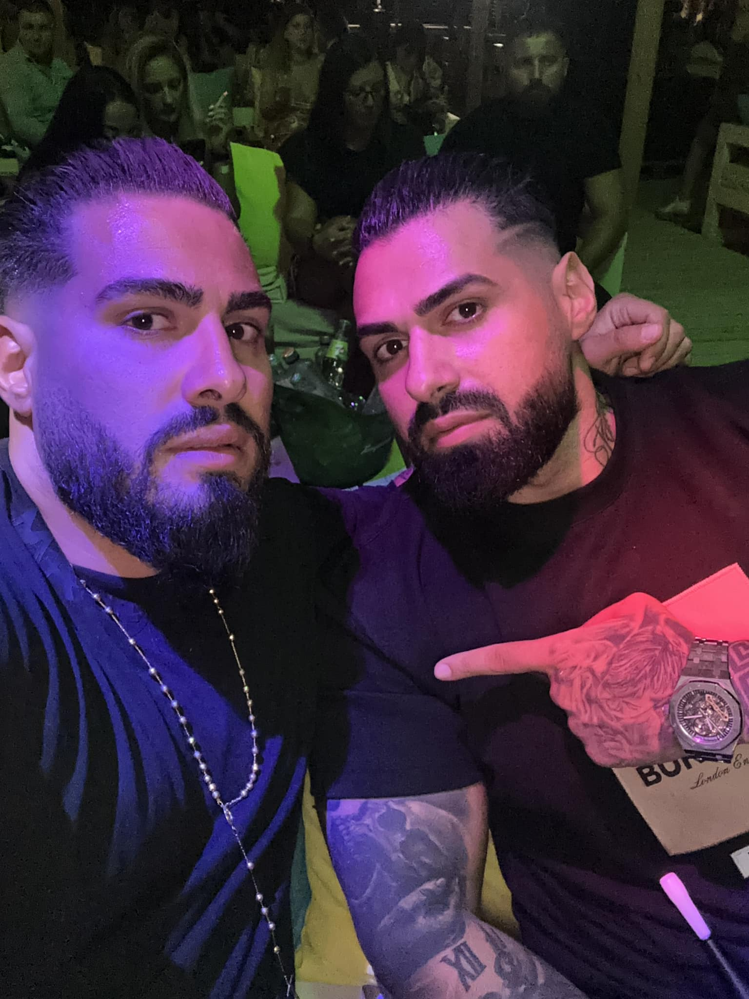 Dosarul unei familii de proxeneți moare cu zile în Tribunal. Dreptatea, între expertize, uitare și prescripții