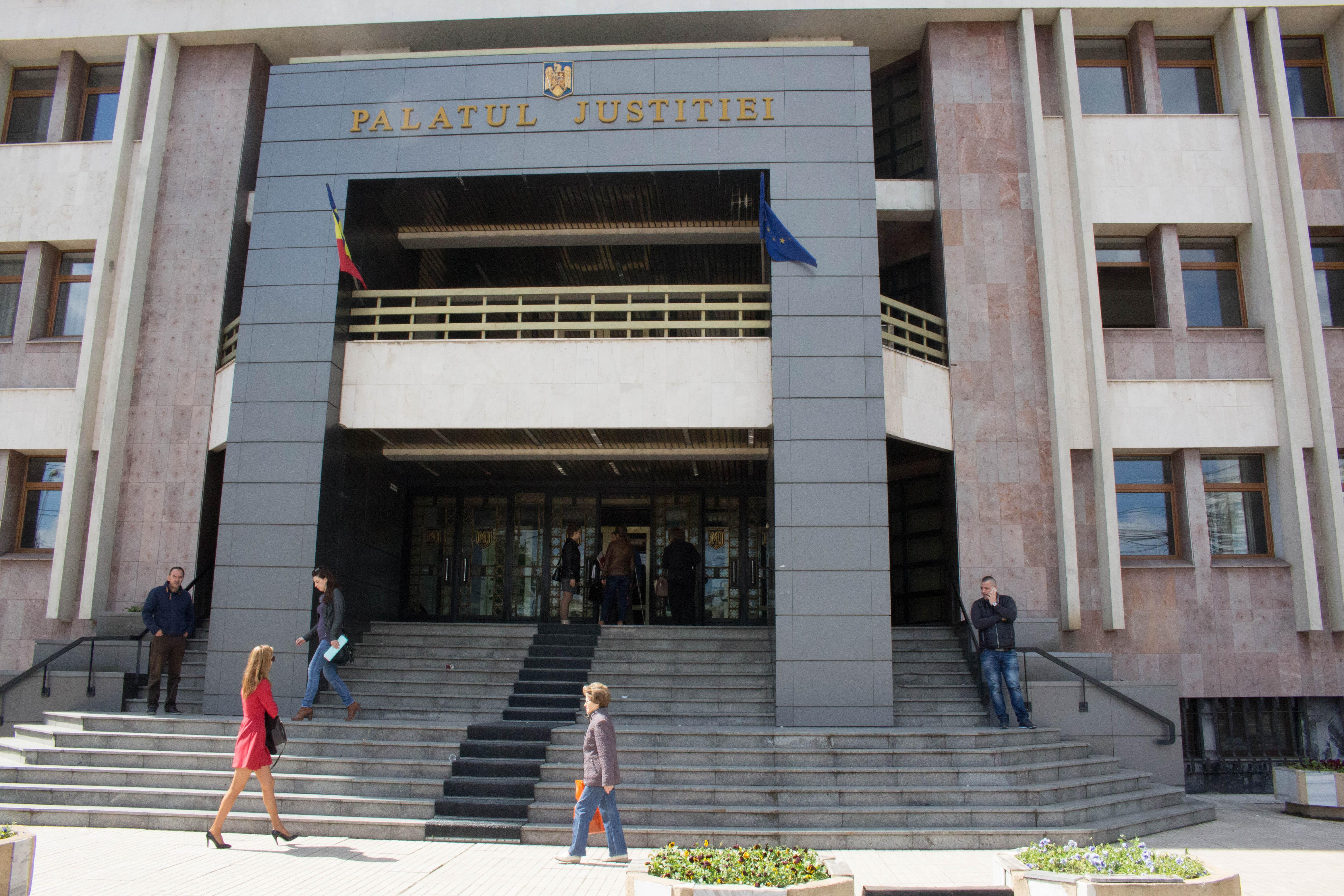 Dosarul electronic, o realitate la instanţele gălăţene