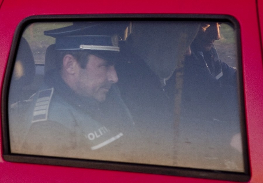 N-a mai suportat să-i audă pe martori. Unul din asasinii taximetristului Andrieş a vrut să iasă din sala de judecată