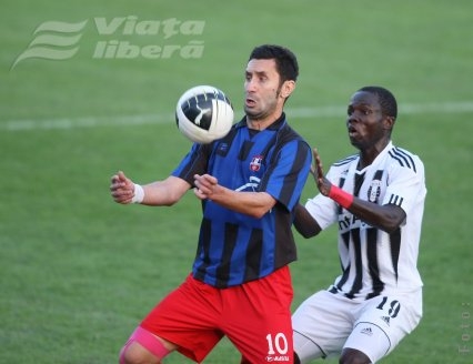 Oţelul – Steaua, meci între locurile I şi III (duminică, ora 16.30)