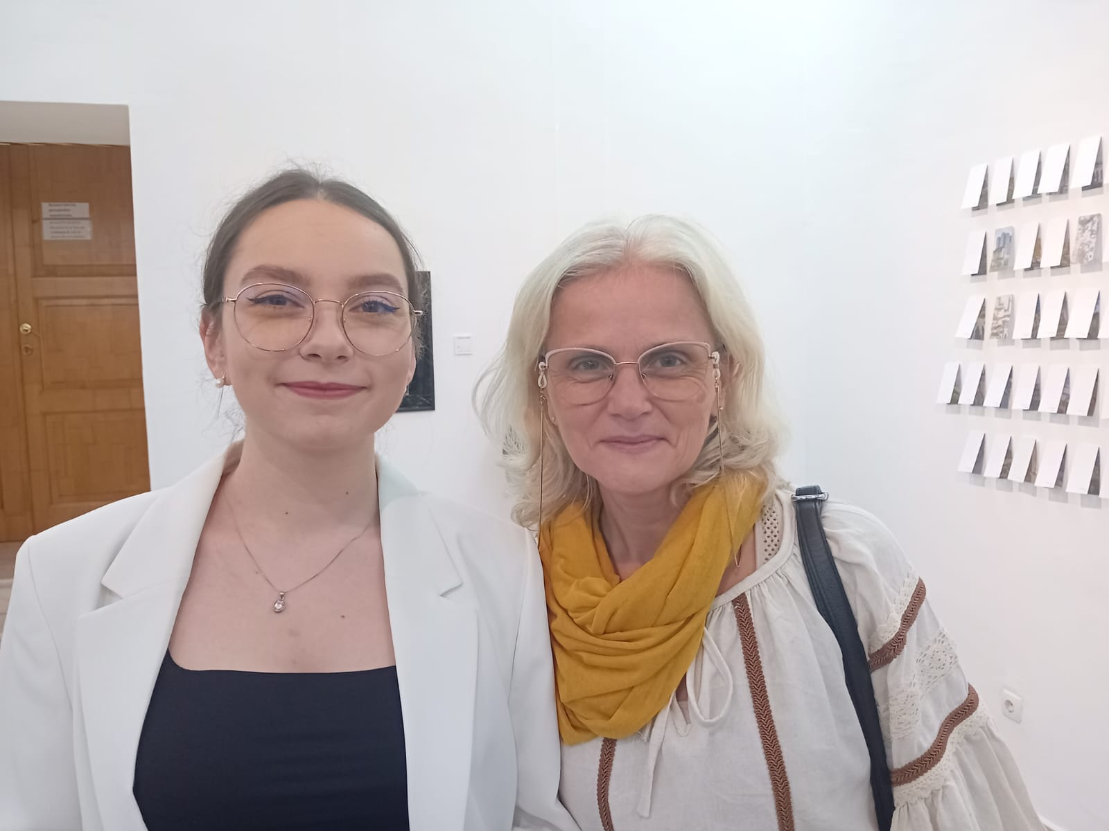 Vernisaj Andreea Gabriela Tudor - „Acest spațiu nu există”