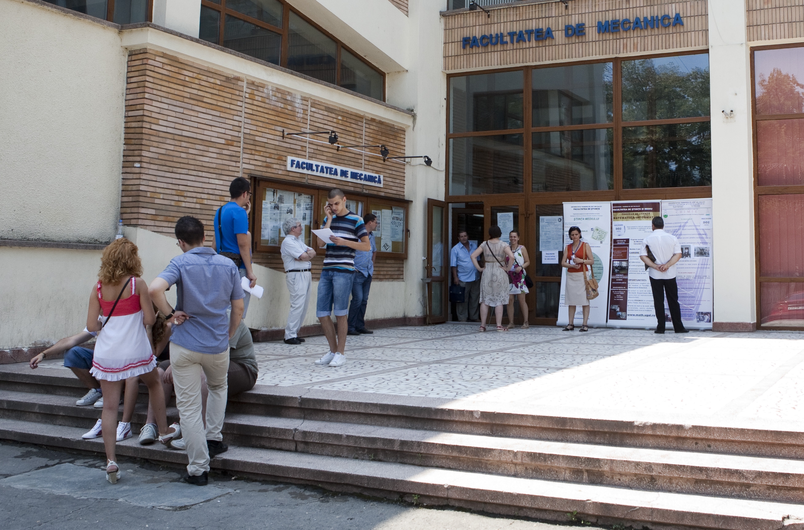 ADMITERE FACULTATE 2014 Galaţi/ Câte LOCURI LA BUGET vor fi disponibile în sesiunea din septembrie