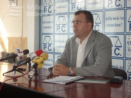 Iniţiative ale conservatorilor: Mere contra ţigări