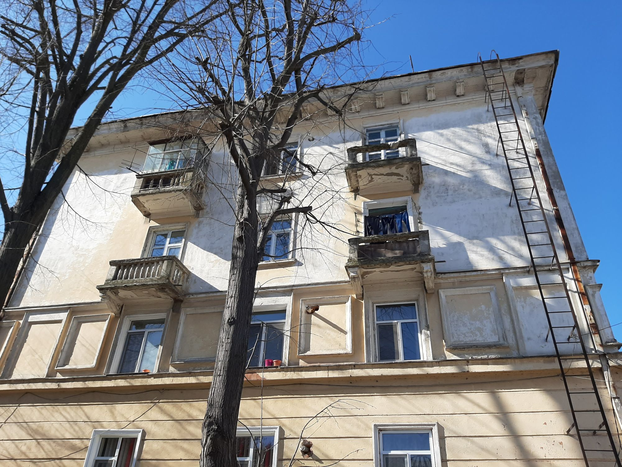 Al doilea an de supraimpozitare pentru locatarii blocului C (FOTO)