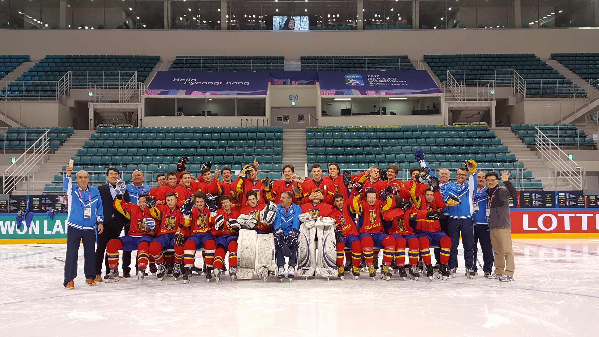 PERFORMANȚĂ românească la Campionatul Mondial de hochei al juniorilor: primul loc şi promovare