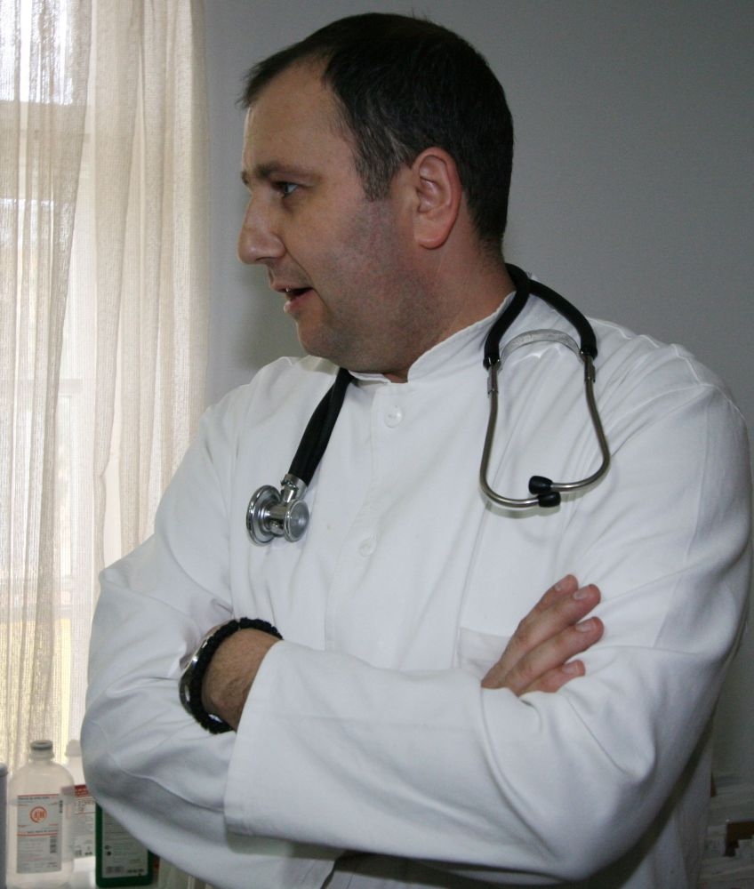 FOCAR DE HEPATITĂ la şcolile din două localități gălățene