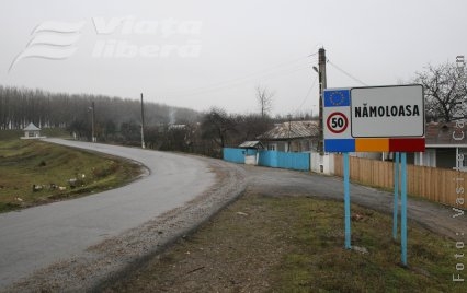 Nămoloasa îşi aşteaptă investitorii