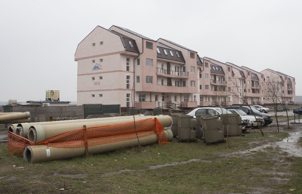 Tecuciul şi-a dublat numărul de locuinţe ANL, în timp ce Galaţiul...