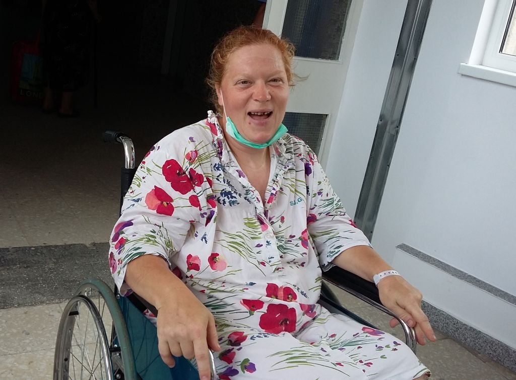 RECORD de viteză în materie de NAȘTERI la Galaţi! O fetiţă a venit pe lume într-un TAXI