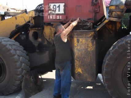 UCC-ul, jefuit cu încărcătoarele proprii