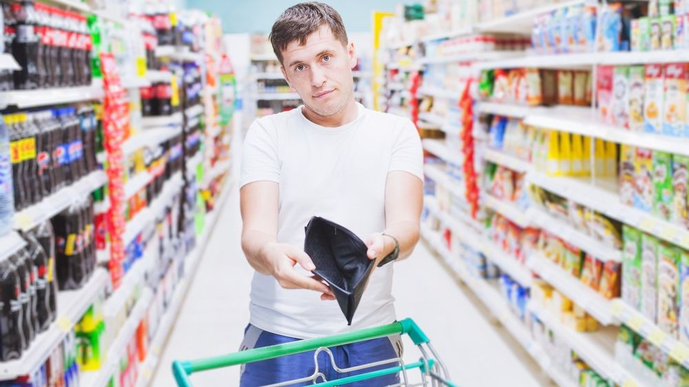 Cât costă traiul decent al unei familii cu doi copii