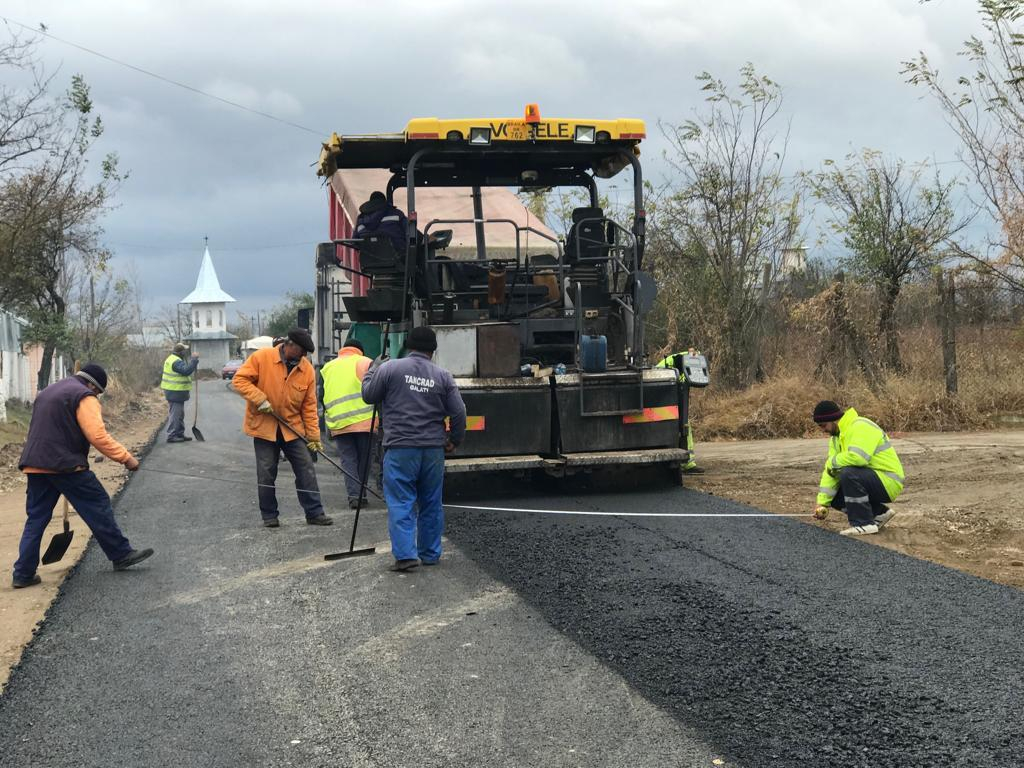 13 proiecte pentru infrastructura rutieră a judeţului Galaţi (FOTO)