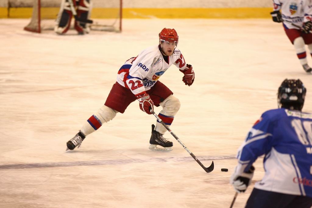 Dunărea Galaţi, semifinală contra campioanei în Liga Naţională de Hochei 