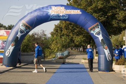 A dracului ştafetă…