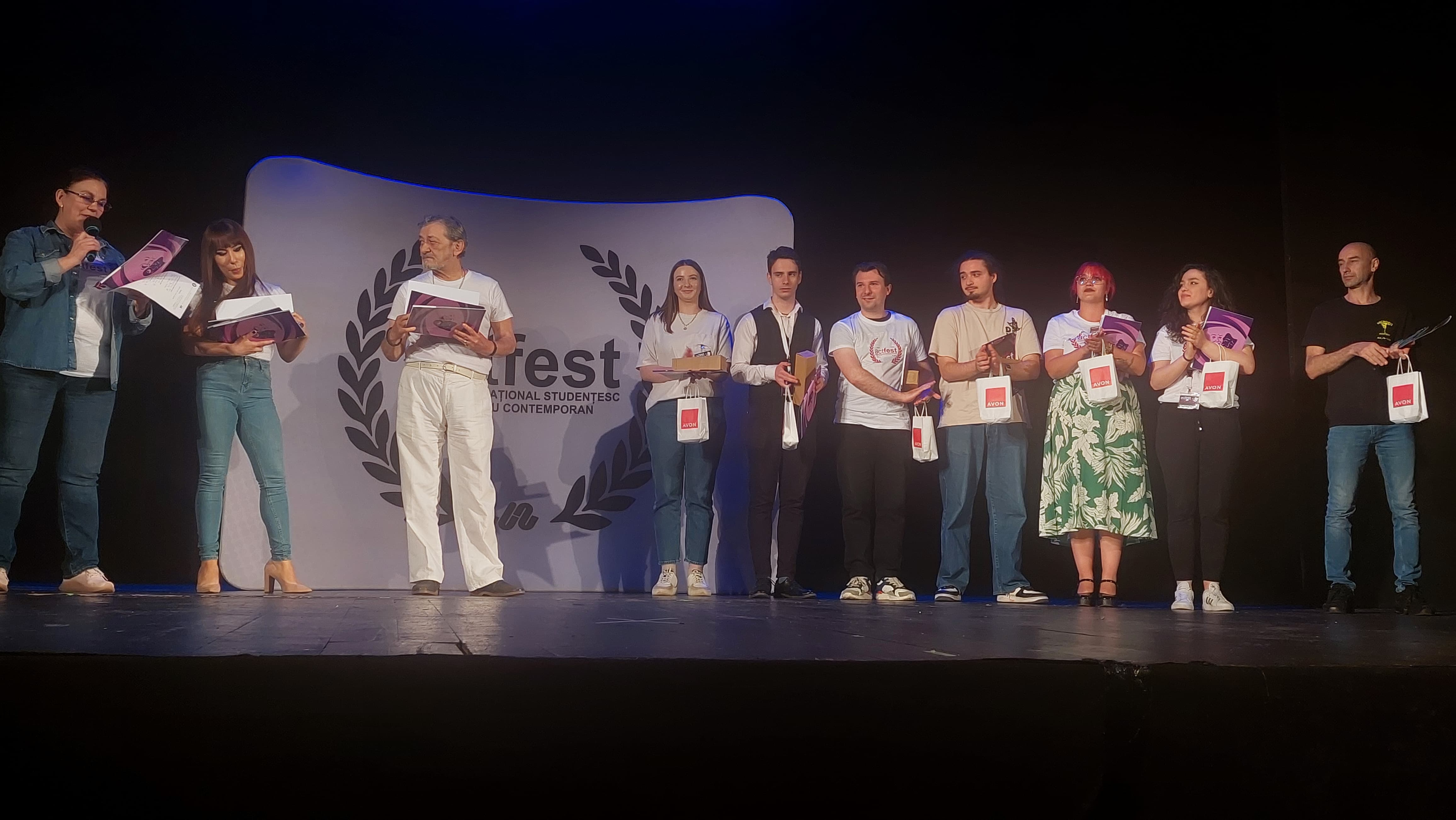 Două zile de teatru viu, curajos și memorabil la Galați. Bilanţ de festival