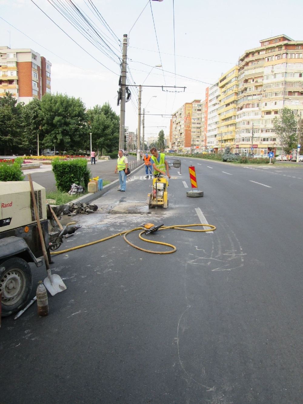 Ce trotuare şi străzi se mai repară în Galaţi. IATĂ unde se ASFALTEAZĂ săptămâna aceasta