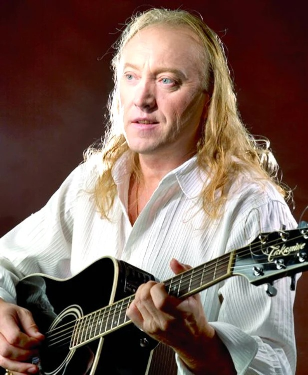 Cariere. Ştefan Hruşcă, colindătorul de peste Ocean