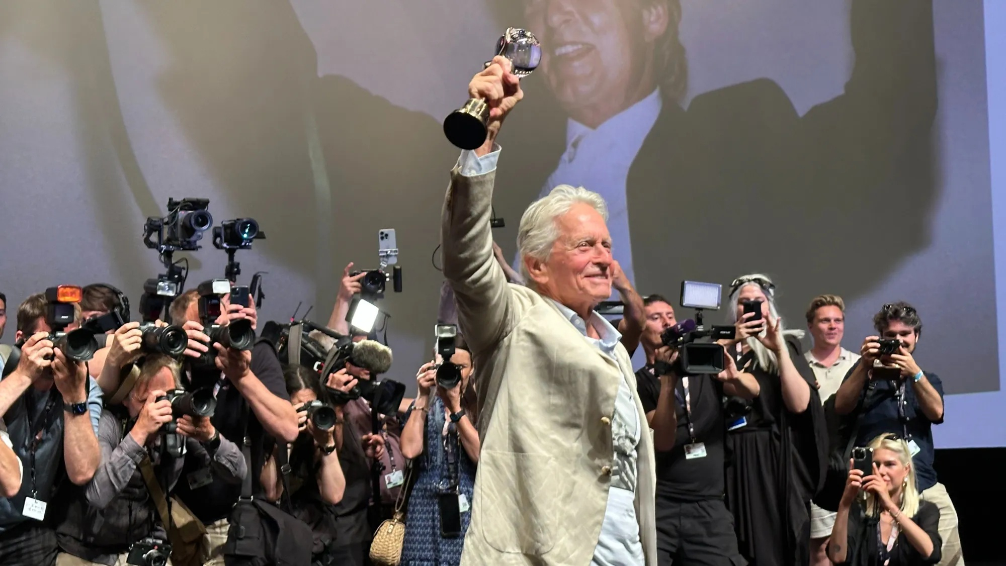 Michael Douglas nu vrea să moară pe scenă