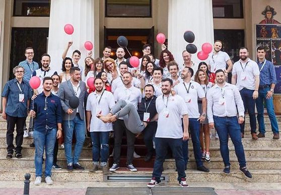 20 de voluntari îşi doresc să schimbe faţa oraşului Galați (INTERVIU)