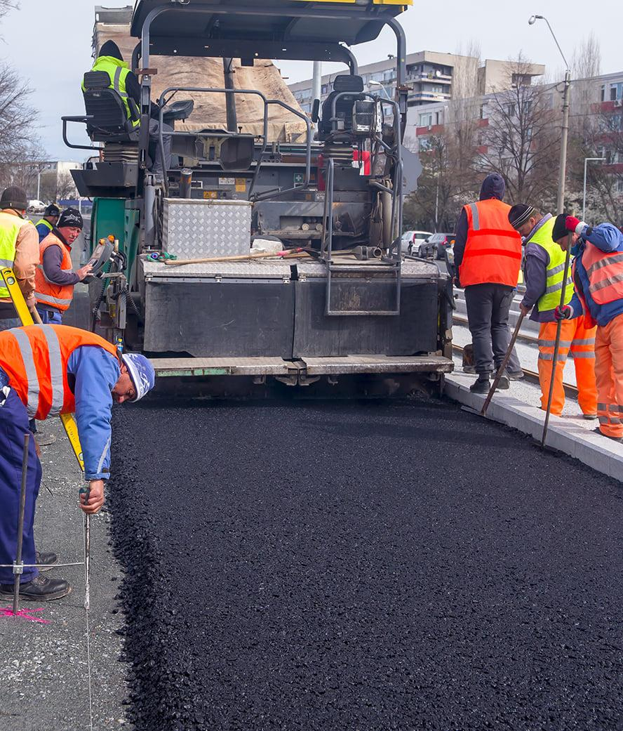 Trafic redeschis pe un tronson din Siderurgiştilor.  Se reia circulaţia autobuzelor