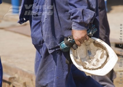 Primii 114 angajaţi de la Damen au intrat în preaviz