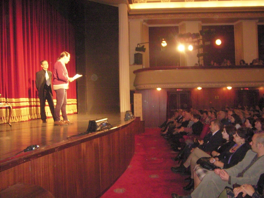 Gong final la FESTIVALUL DE COMEDIE/ Gală de post, cu premii în contumacie, ofuri, uimiri şi culise