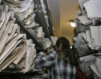 Dosare pasate între arhivă şi judecători