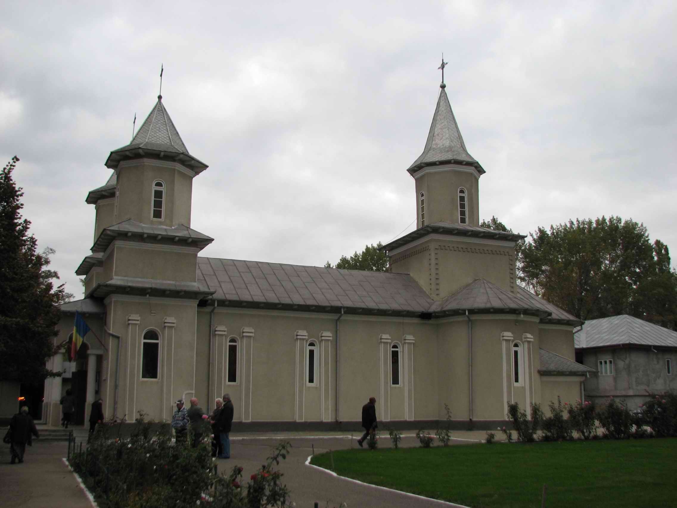 Astăzi, în Parohia "Sf. Dimitrie": Slujba Sfântului Maslu