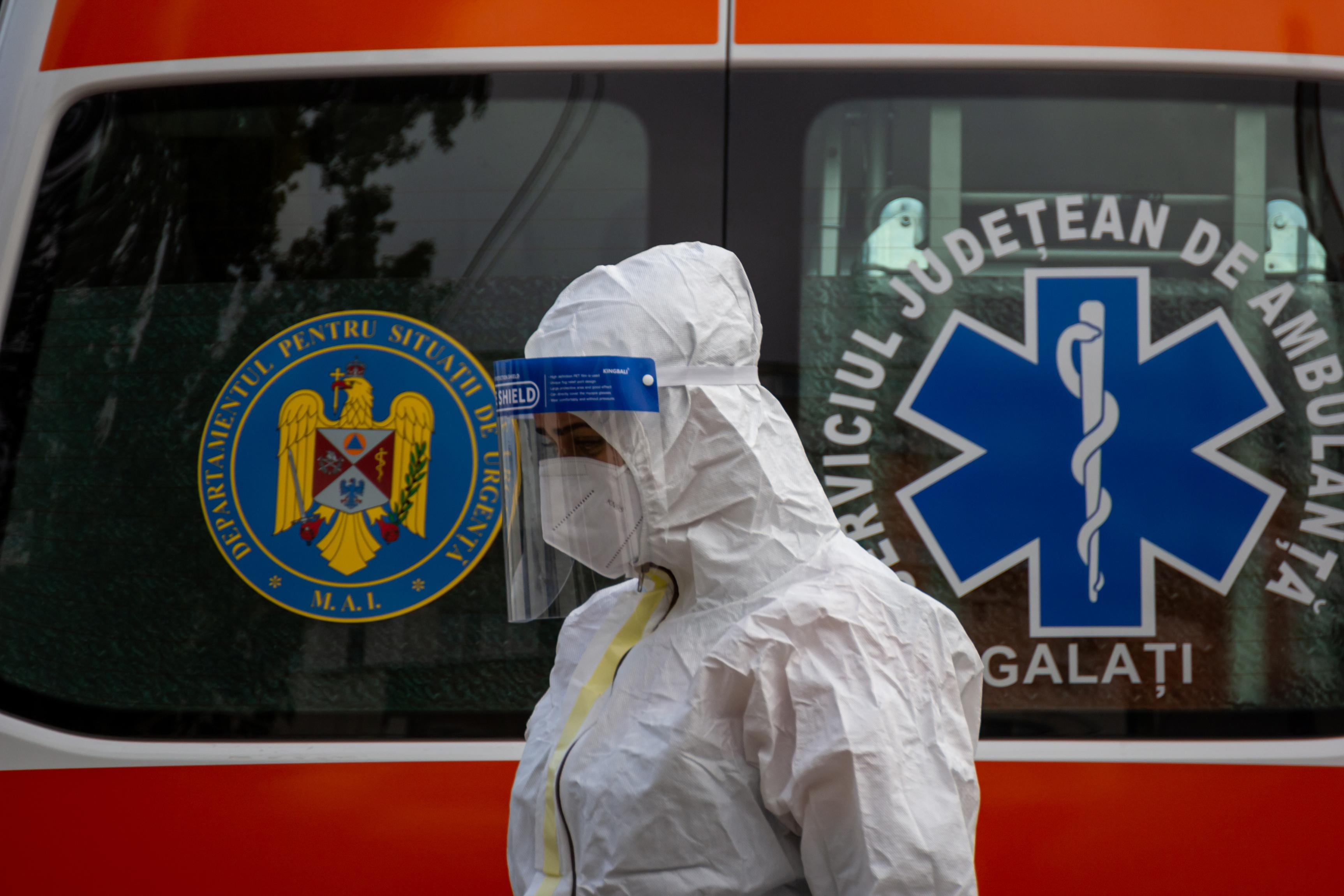 Peste o sută de noi infectaţi, în Galaţi