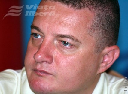 Cu cât a fost plătit Cosmin Păun?