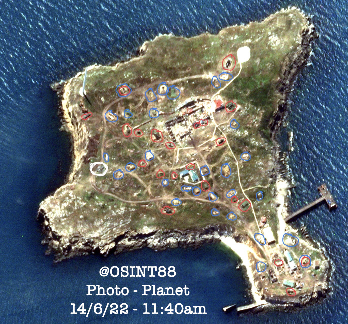 Rușii au fortificat masiv Insula Șerpilor. Ce arată imaginile din satelit