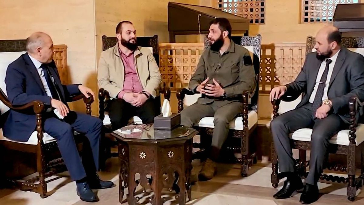 Rebelii sirieni au instalat un guvern de tranziție