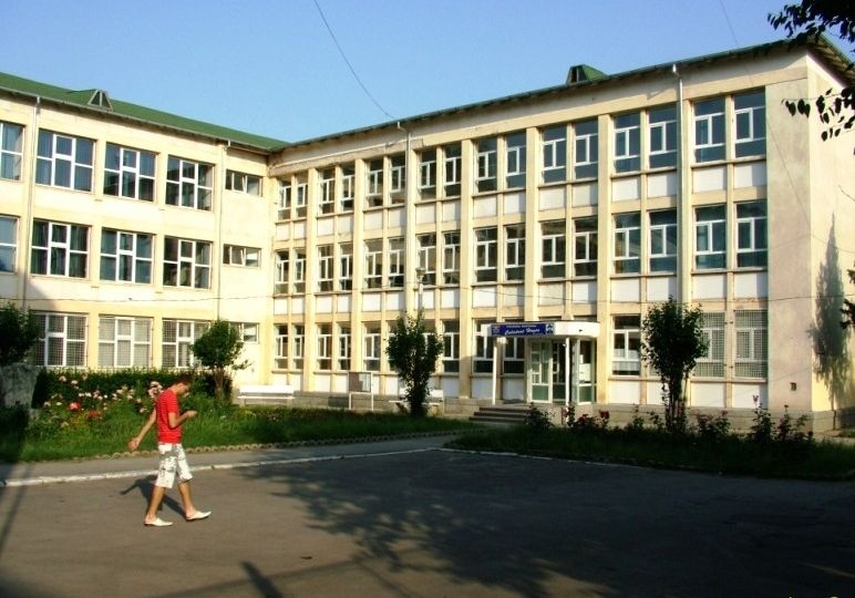 A început CIRCOTECA SCHIMBĂRII DIRECTORILOR de ŞCOLI