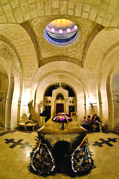 Monografii gălăţene: Târgu Bujor