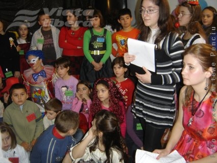 Distracţie în limba engleză la Palatul Copiilor