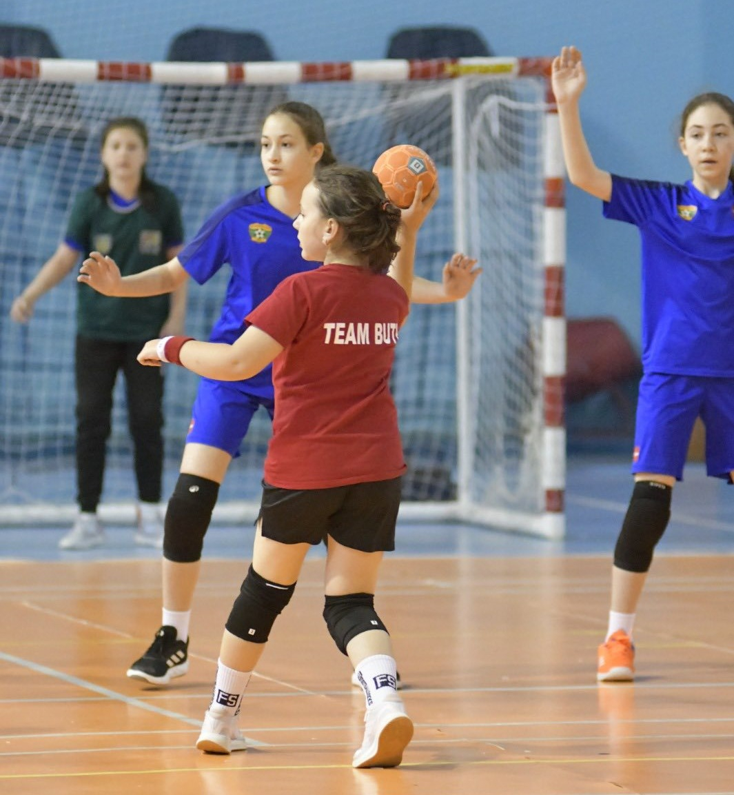 Din sportul gălățean. Festival de minihandbal la „Siderurgistul”