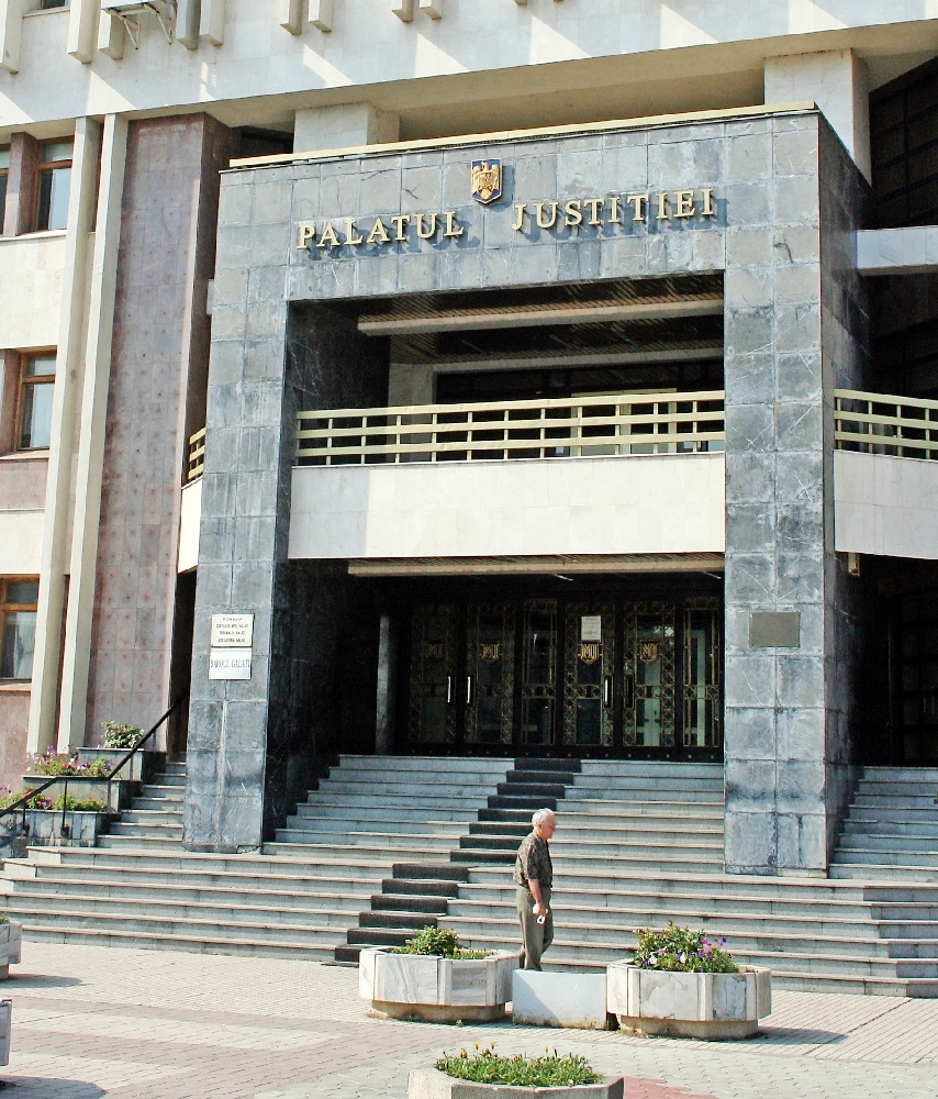 TELENOVELA dintre o gălăţeancă şi un belgian: Acceptarea cererii în căsătorie costă 200.000 de euro