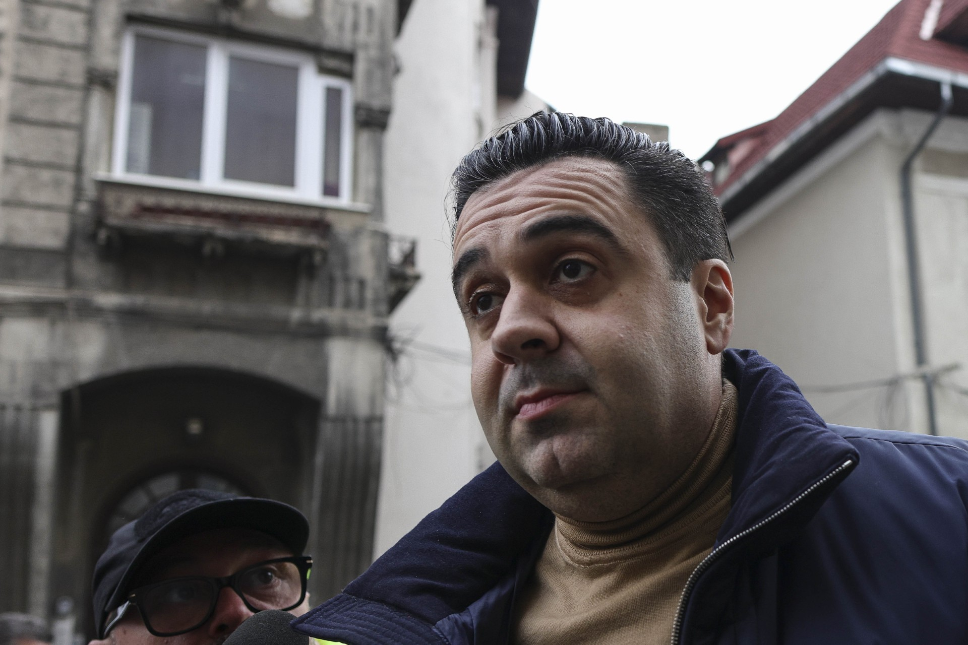 Fost ministru al Transporturilor, reţinut de DNA