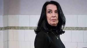 Remember. Julieta Szönyi, Adnana din ”Toate pânzele sus”